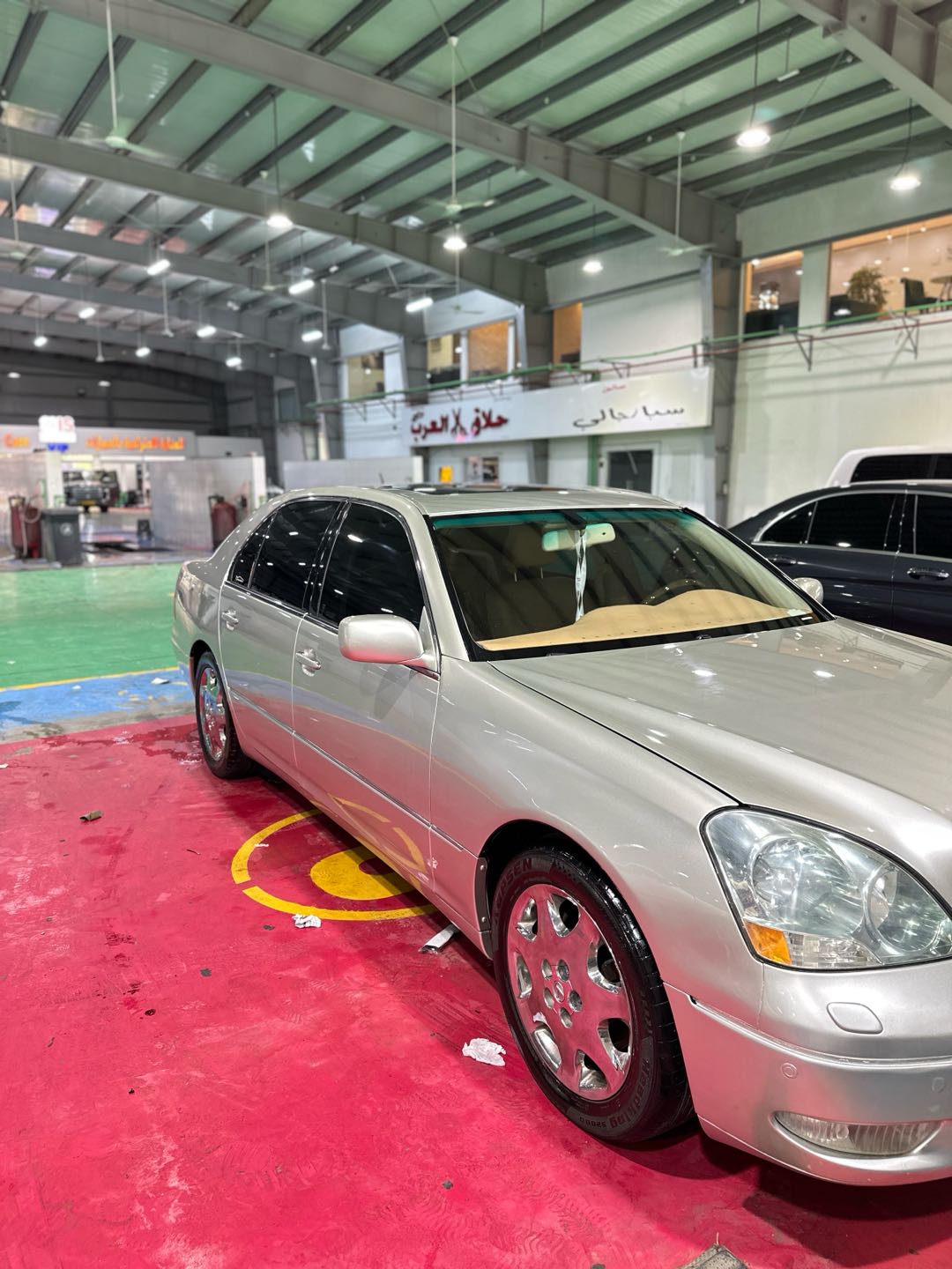Car Image 2001 LEXUS LS 430