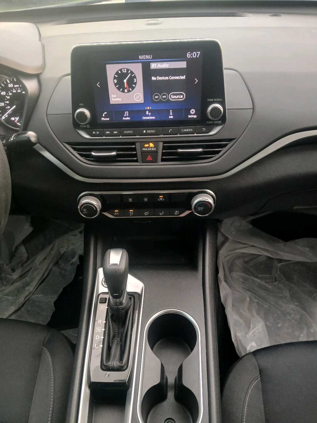 Car Image 2022 NISSAN ALTIMA SV