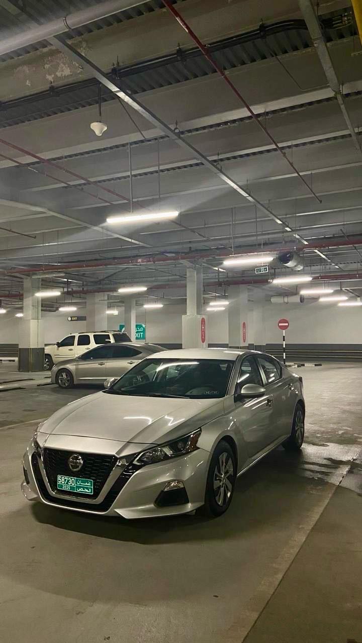 Car Image 2020 NISSAN ALTIMA S