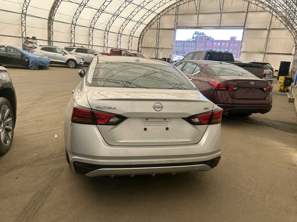 Car Image 2023 NISSAN ALTIMA SV