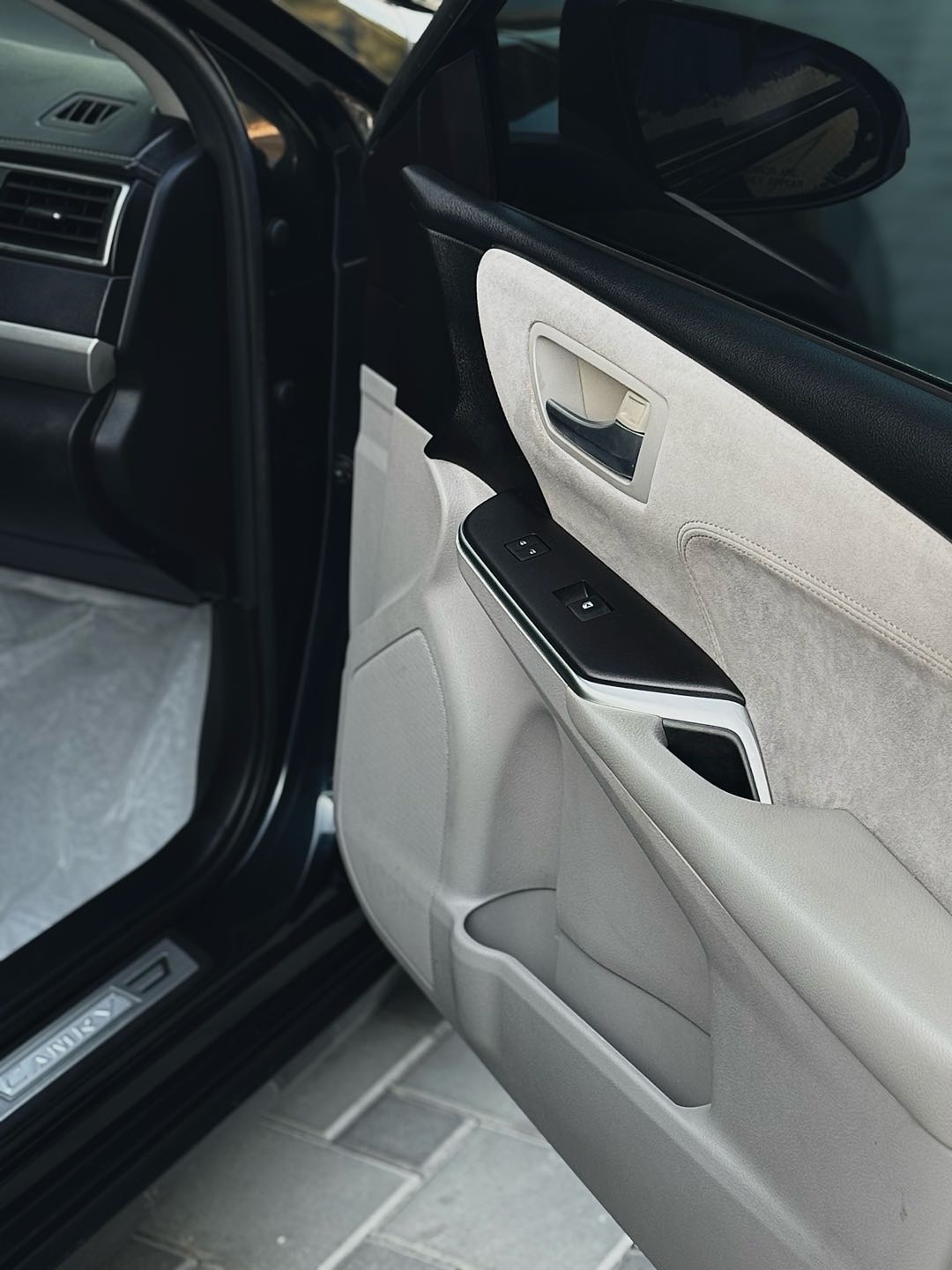 Car Image 2016 TOYOTA CAMRY XSE