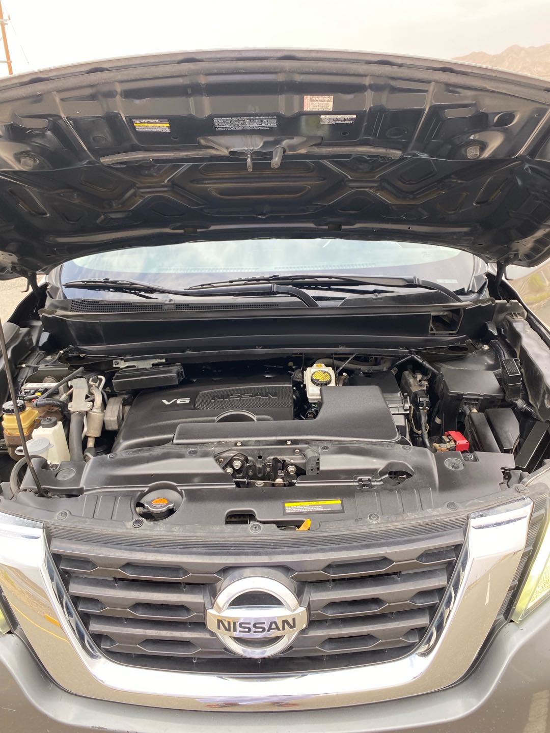 Car Image 2018 NISSAN PATHFINDER SV