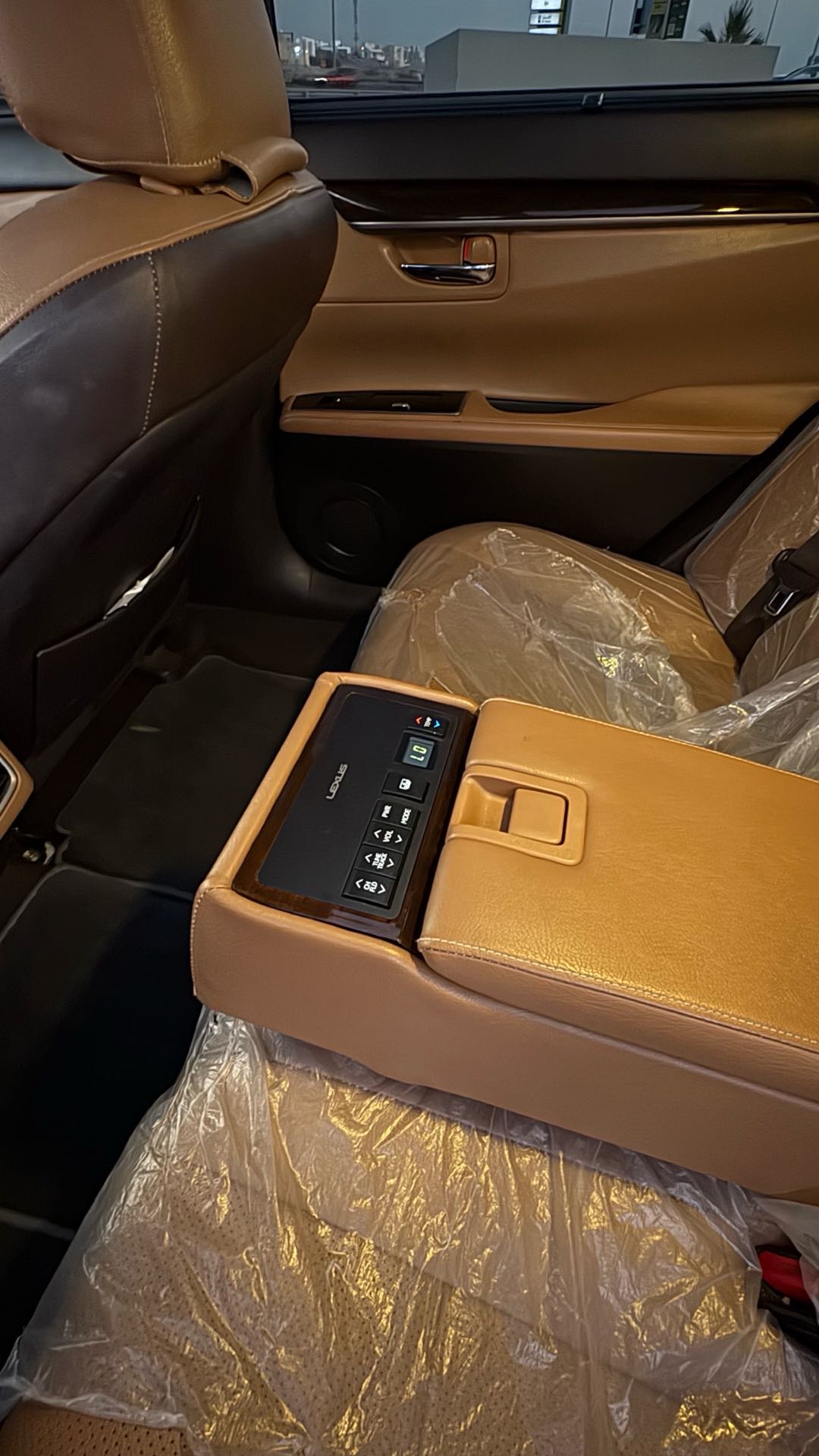 Car Image 2017 LEXUS ES 350