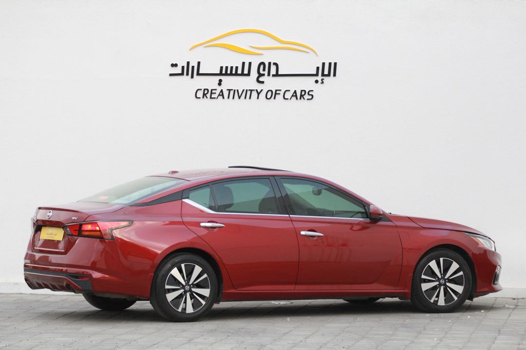 Car Image 2019 NISSAN ALTIMA SV