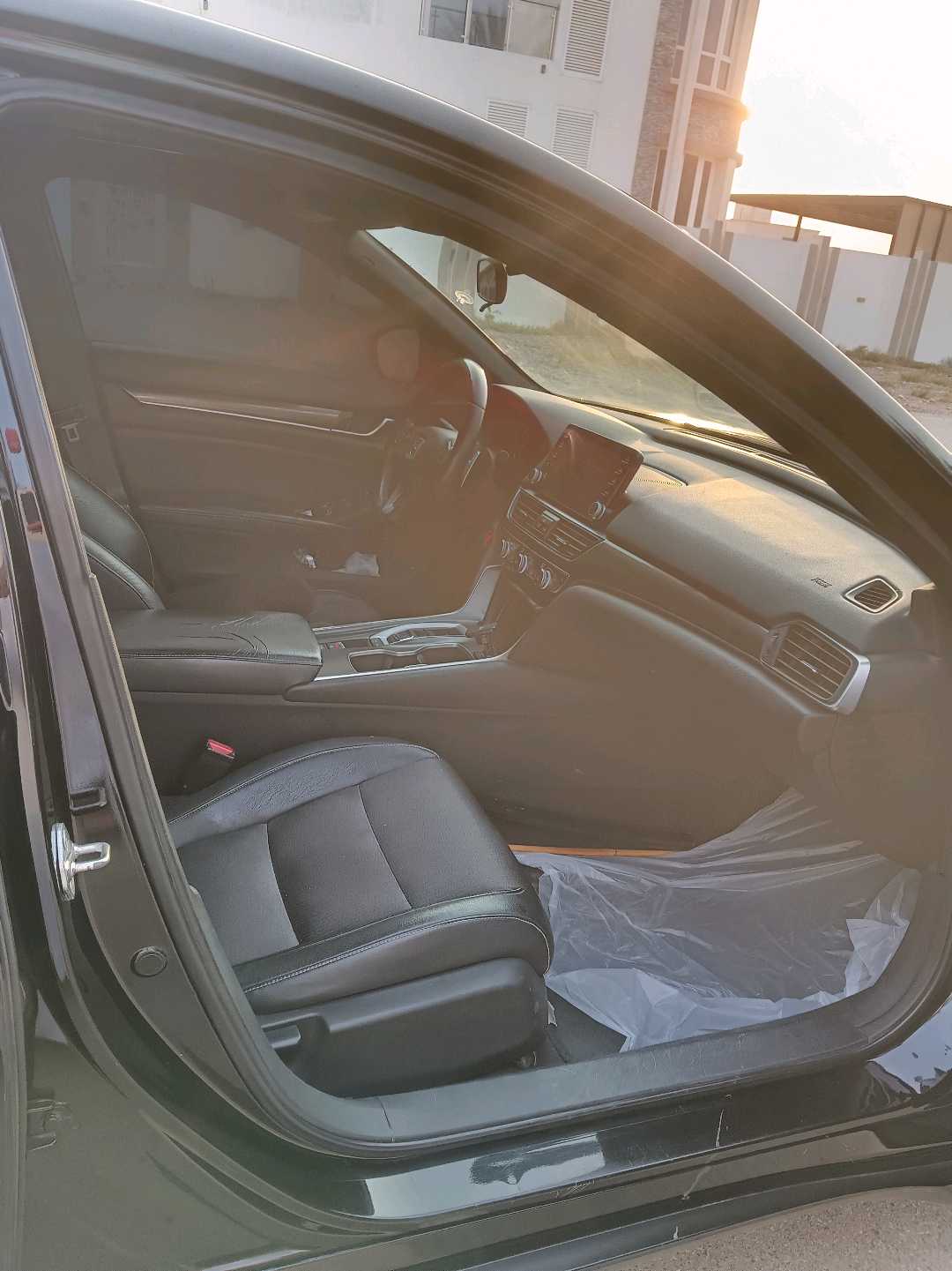Car Image 2018 HONDA ACCORD SPORT