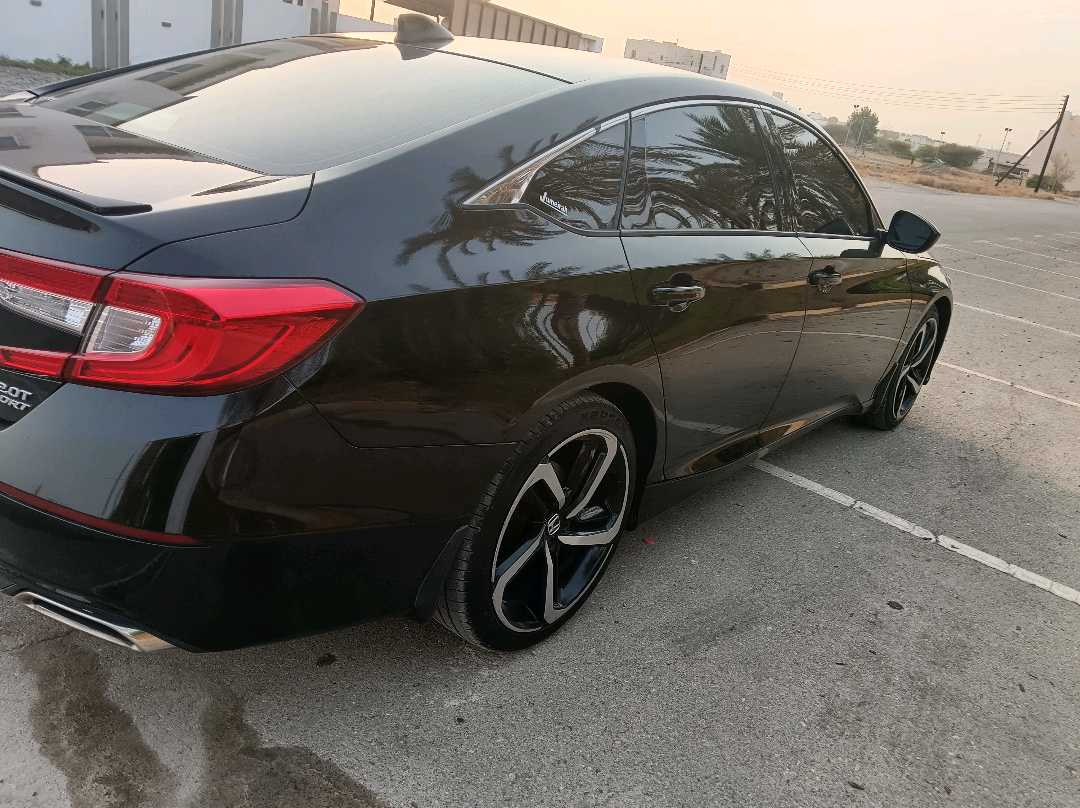 Car Image 2018 HONDA ACCORD SPORT