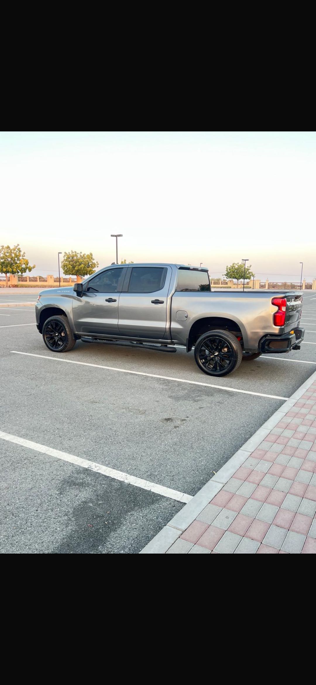 Car Image 2020 CHEVROLET SILVERADO 