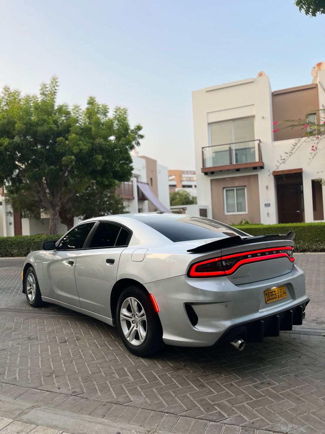 Car Image 2020 DODGE CHARGER SXT