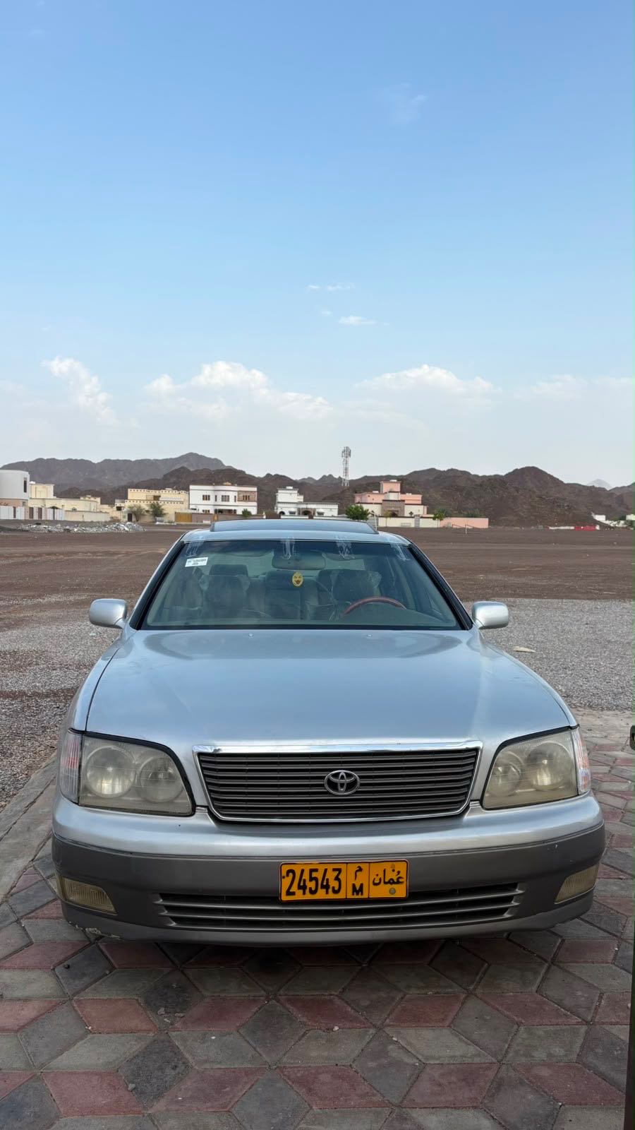 Car Image 1998 LEXUS LS 400