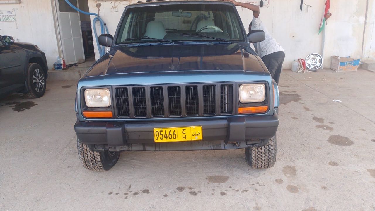 Car Image 1999 JEEP CHEROKEE Country