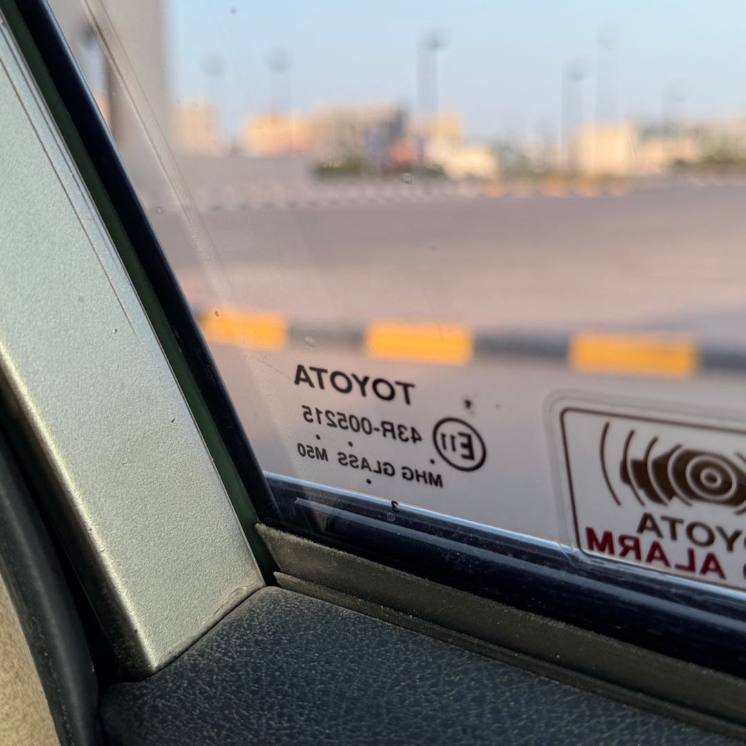 Car Image 2017 TOYOTA CAMRY XSE