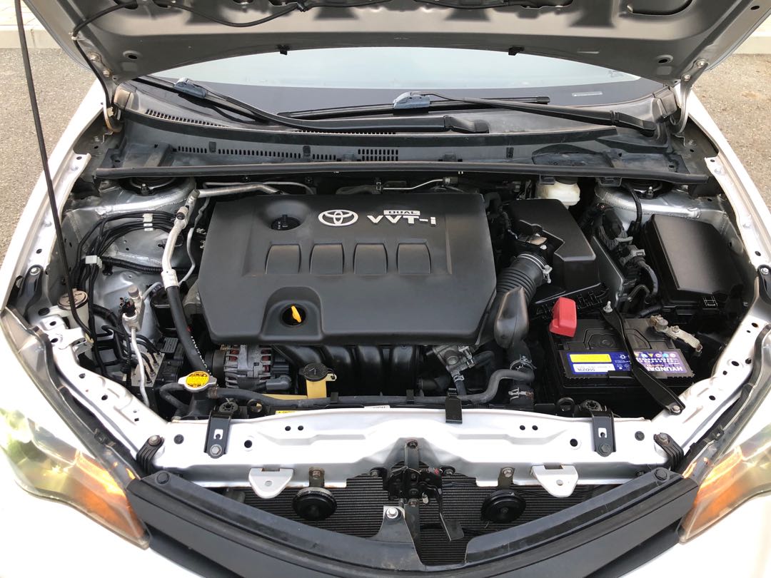 Car Image 2019 TOYOTA COROLLA LE