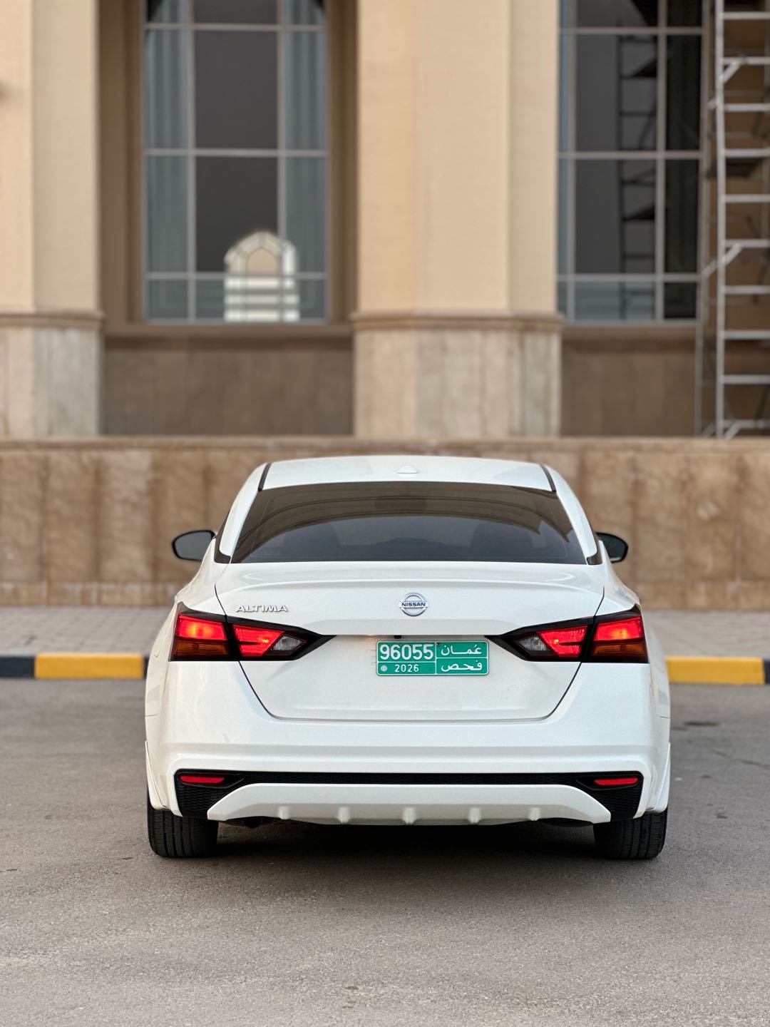 Car Image 2019 NISSAN ALTIMA S