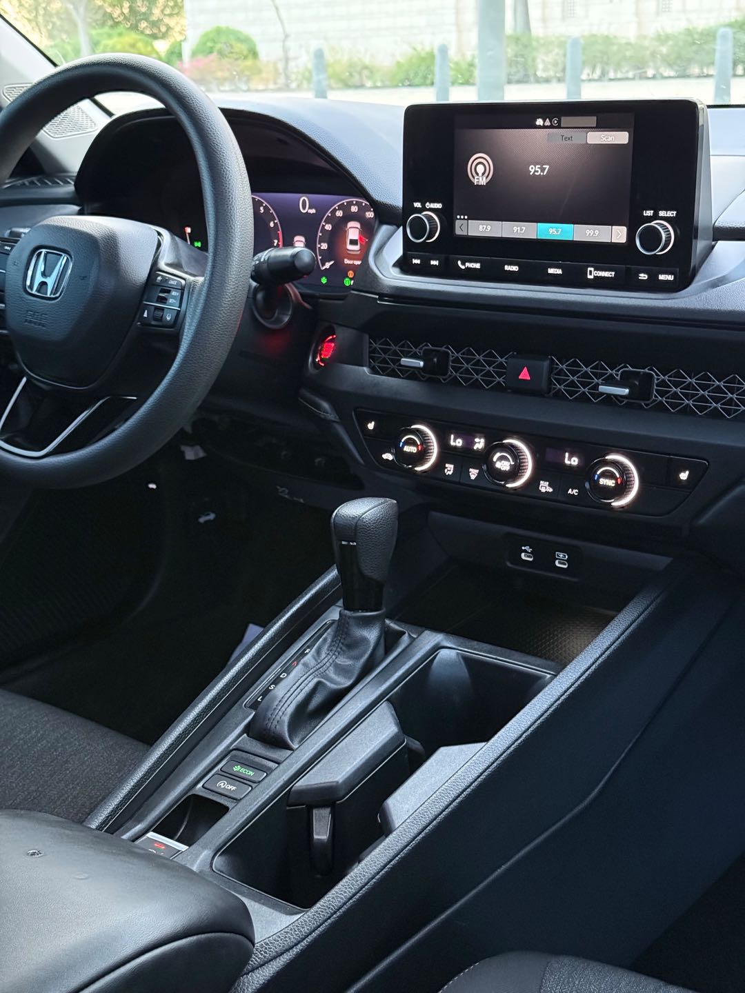 Car Image 2023 HONDA ACCORD EX