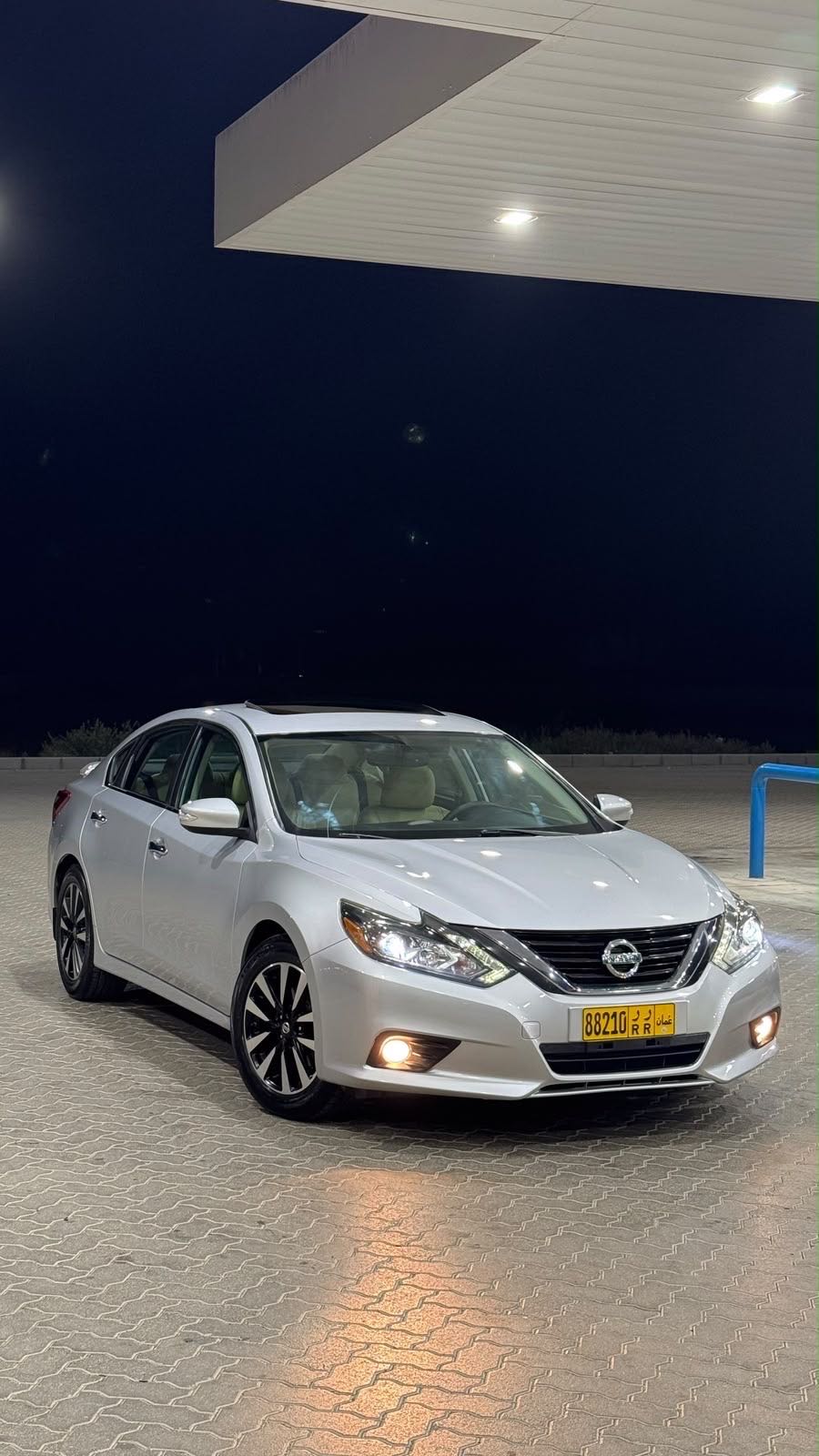 Car Image 2018 NISSAN ALTIMA SL