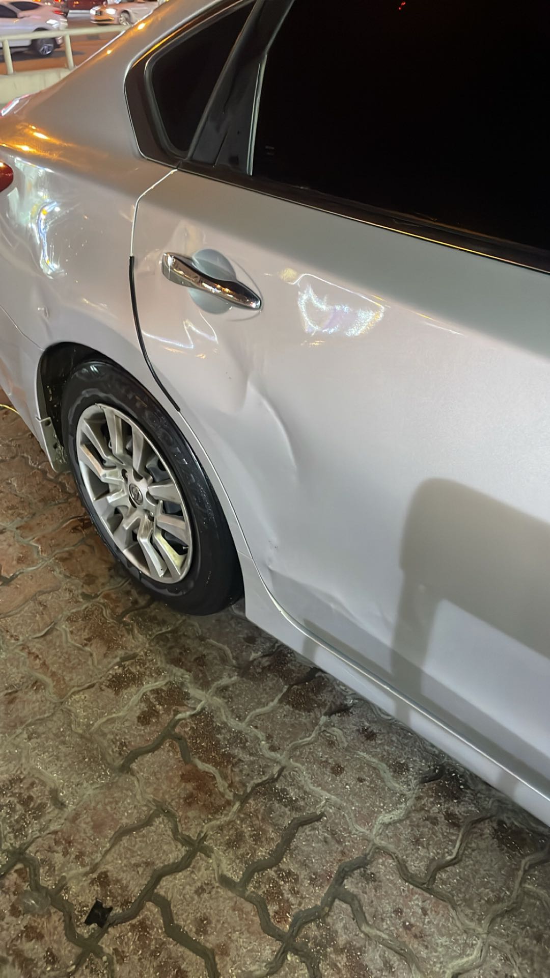 Car Image 2017 NISSAN ALTIMA S