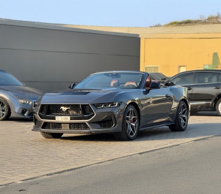 FORD MUSTANG 2024