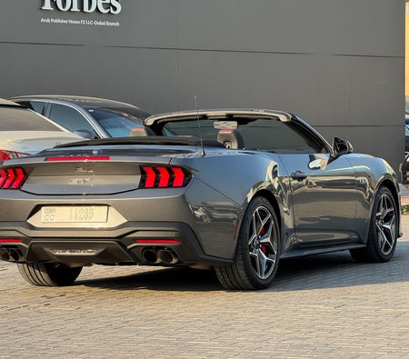 FORD MUSTANG 2024