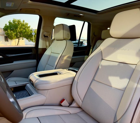 GMC YUKON 2024