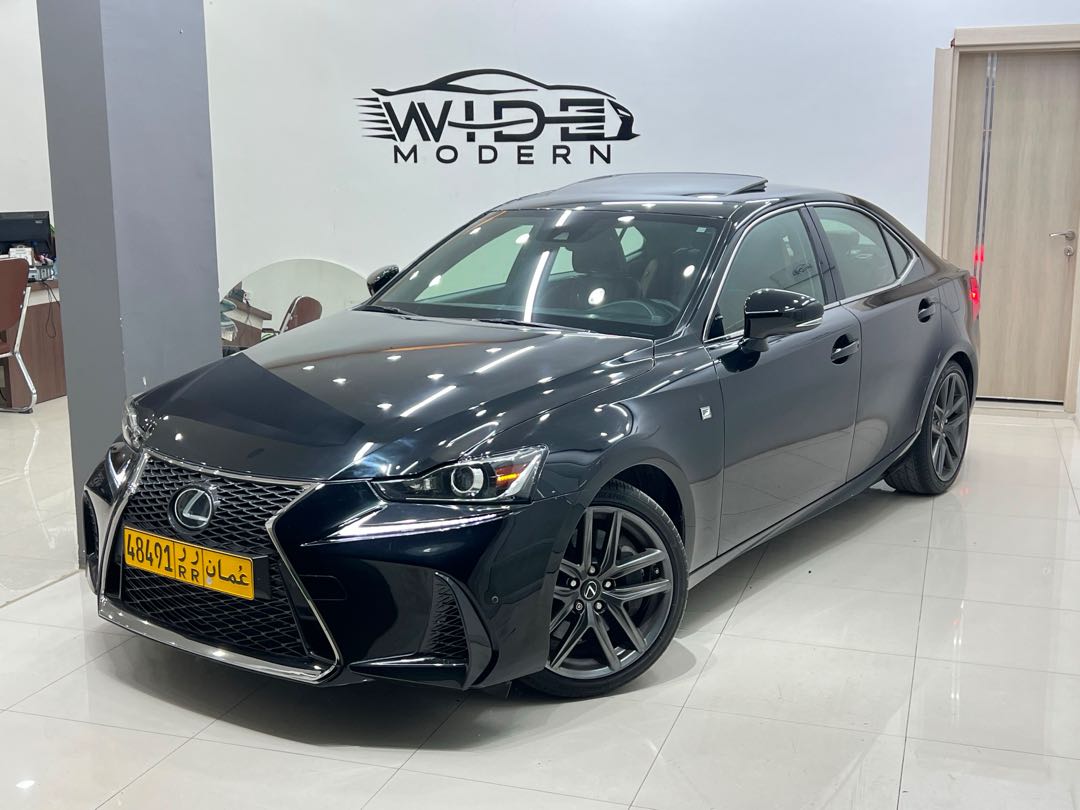Car Image 2018 LEXUS IS 300