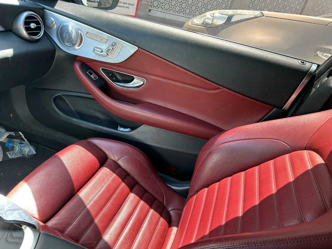 Car Image 2018 MERCEDES C Class 300