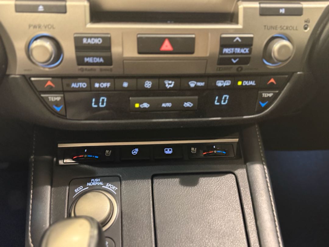 Car Image 2018 LEXUS ES 350