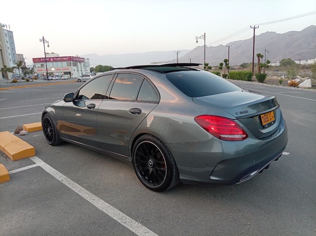 Car Image 2017 MERCEDES C Class 300