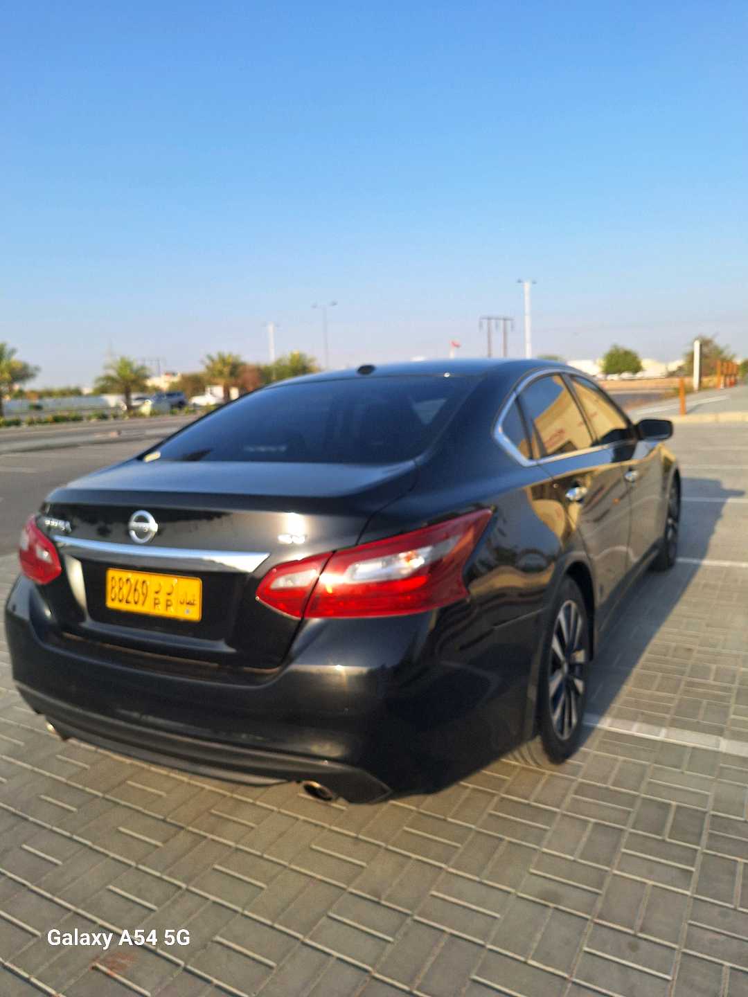 Car Image 2018 NISSAN ALTIMA SV