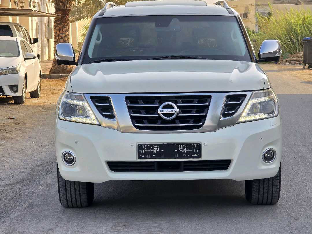 Car Image 2017 NISSAN PATROL Platinum