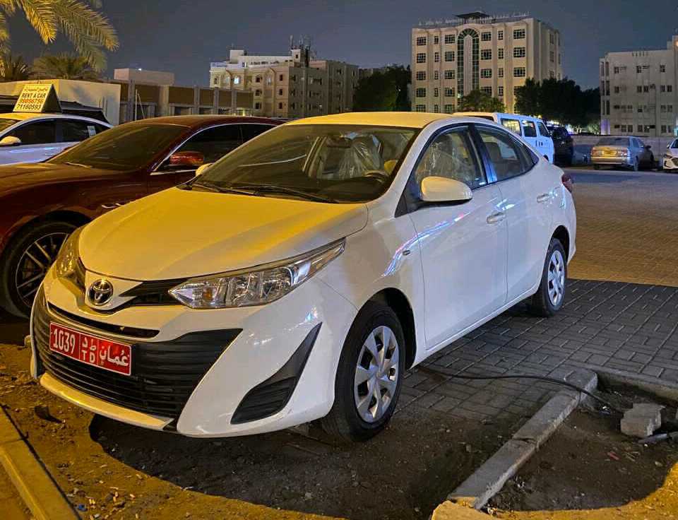 TOYOTA YARIS 2021