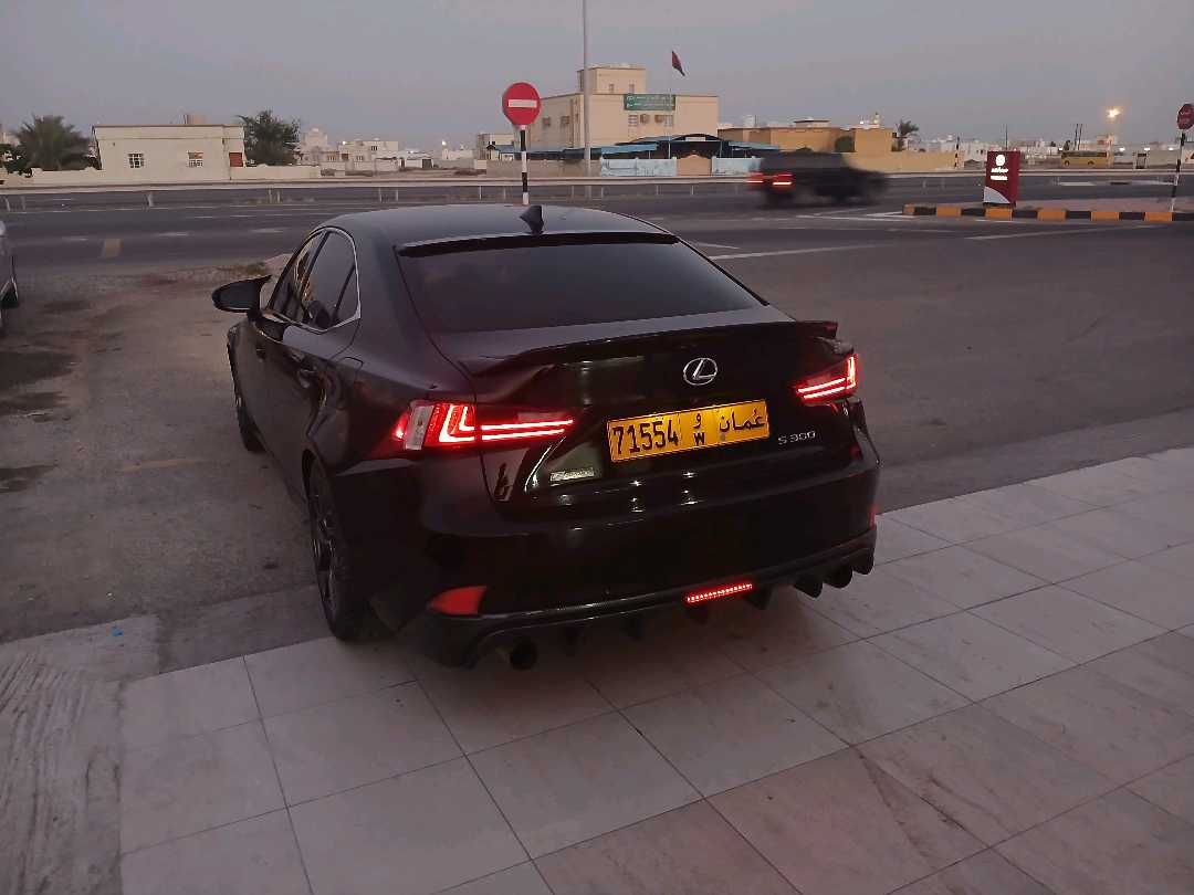 Car Image 2016 LEXUS IS 300