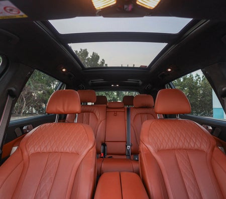BMW X7 2023
