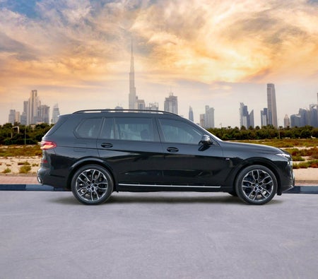 BMW X7 2023