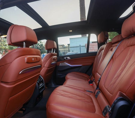 BMW X7 2023