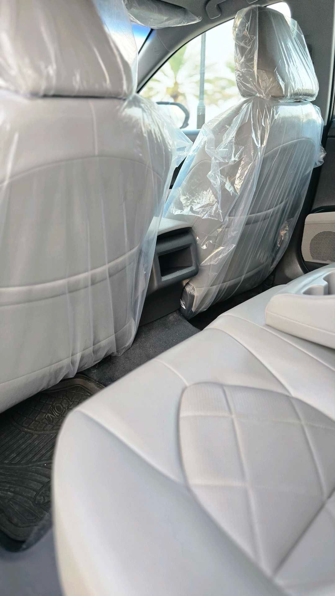Car Image 2018 TOYOTA CAMRY SE