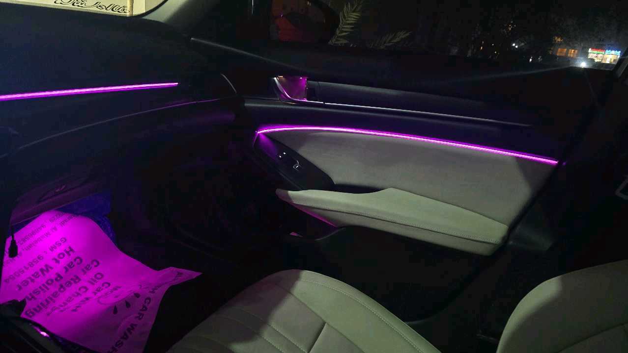 Car Image 2018 HONDA ACCORD LX