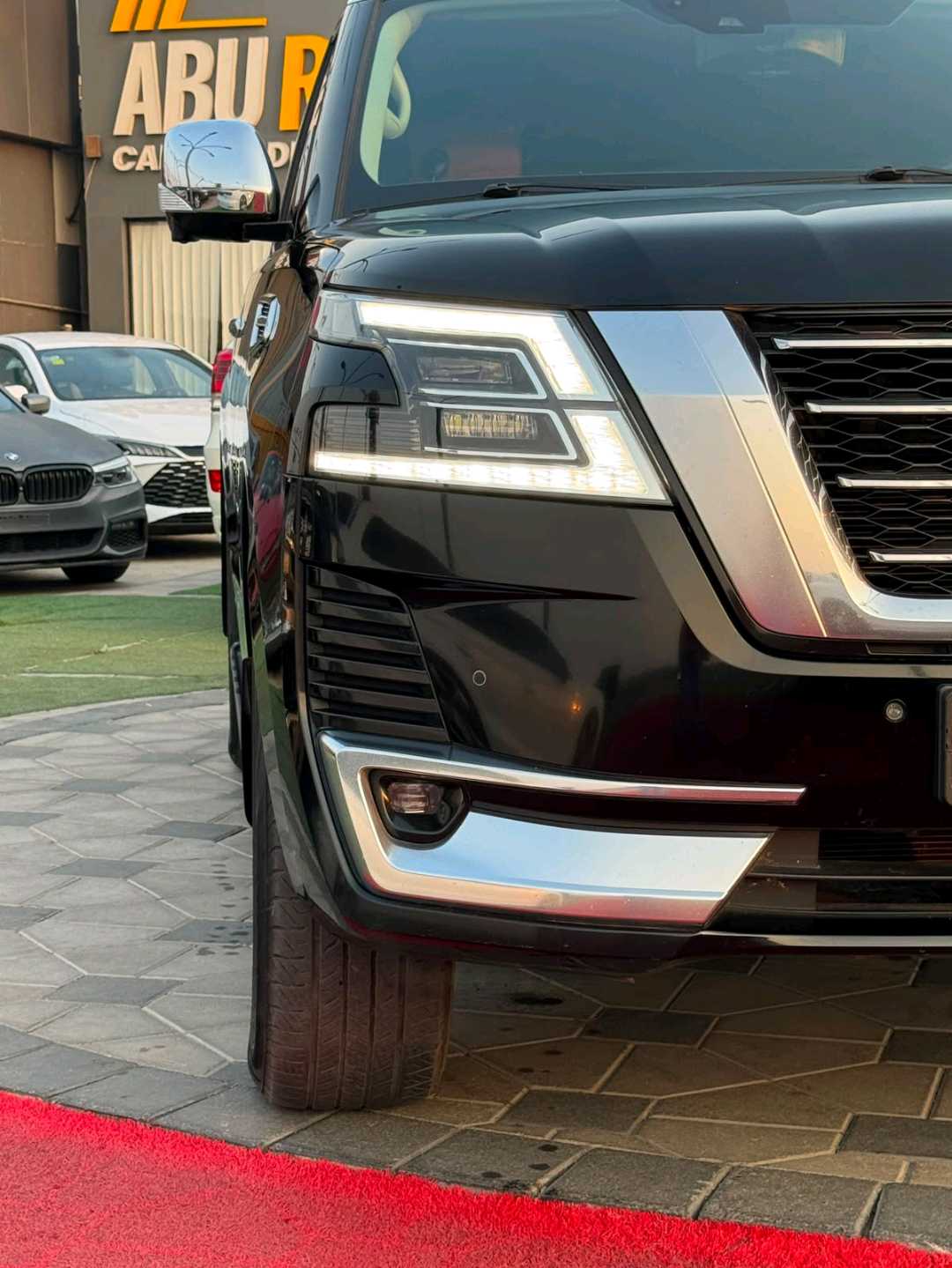 Car Image 2020 NISSAN PATROL Platinum