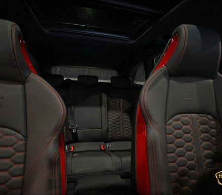 AUDI S4 2025