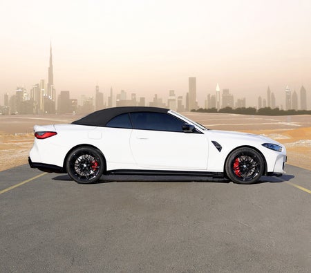 BMW M4 2025