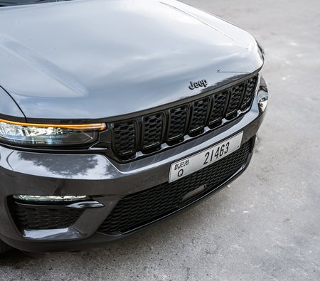 JEEP GRAND CHEROKEE 2024