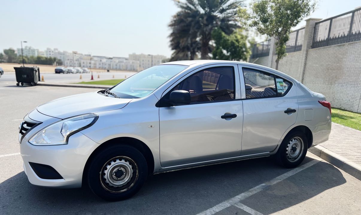 NISSAN SUNNY 2023