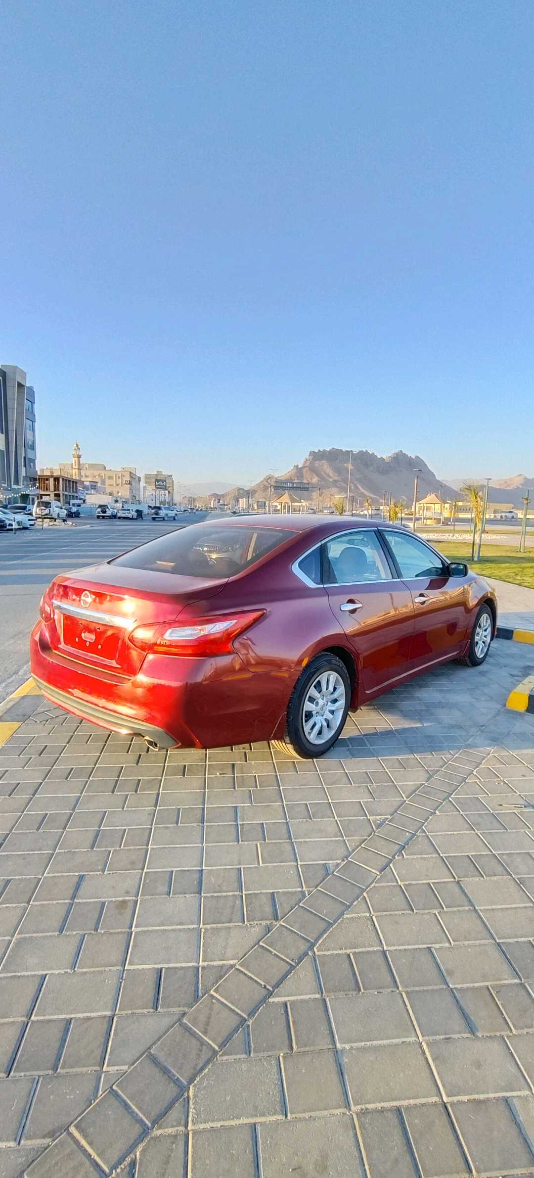 Car Image 2018 NISSAN ALTIMA S
