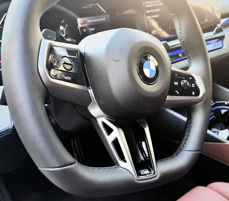 BMW 5 SERIES 2025