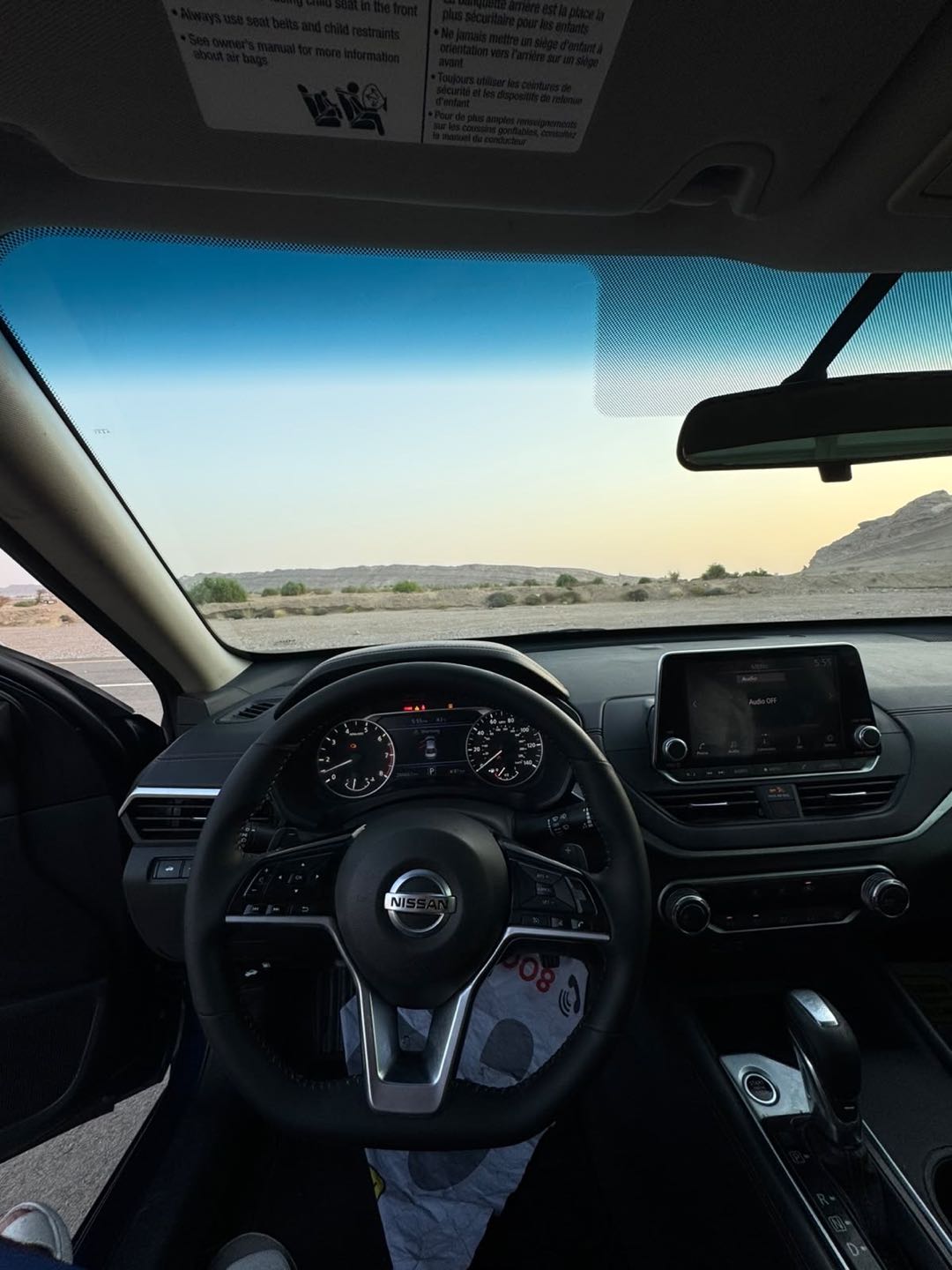 Car Image 2019 NISSAN ALTIMA SR