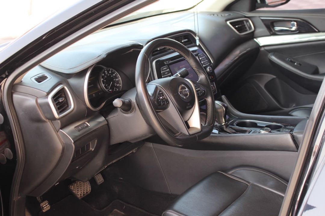 Car Image 2020 NISSAN MAXIMA SV