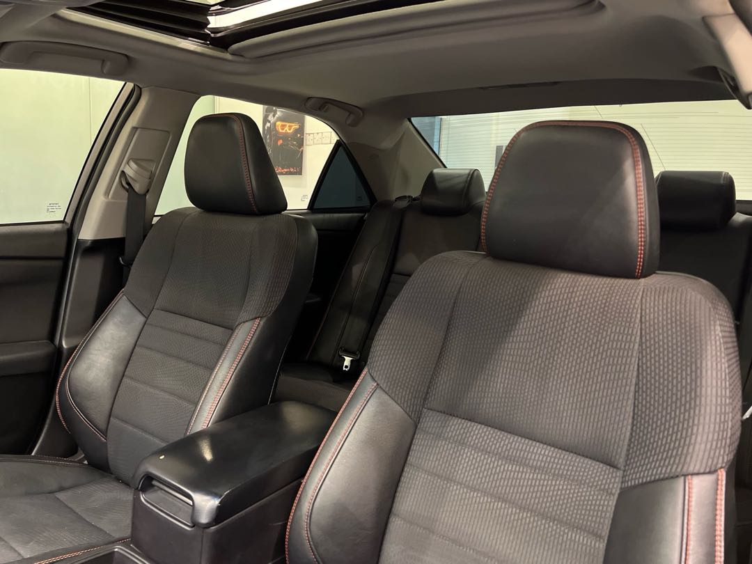 Car Image 2016 TOYOTA CAMRY SE