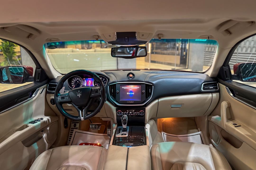 Car Image 2015 MASERATI GHIBLI 