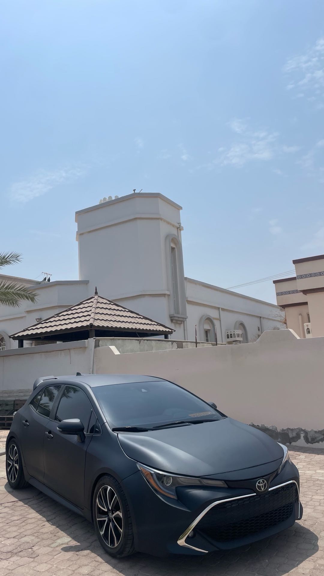 Car Image 2018 TOYOTA COROLLA SE