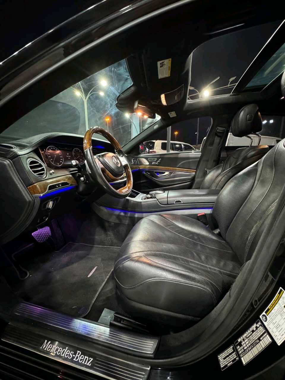 Car Image 2015 MERCEDES S Class 550