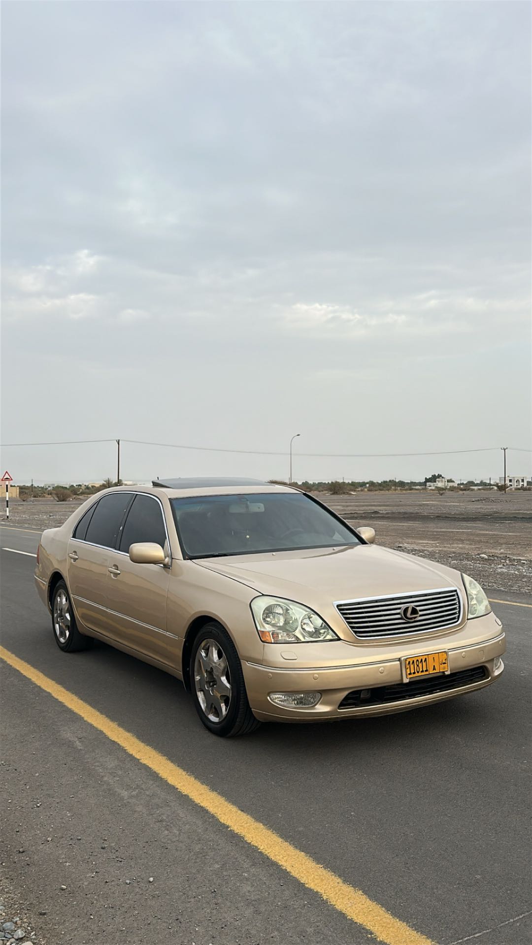 Car Image 2002 LEXUS LS 430